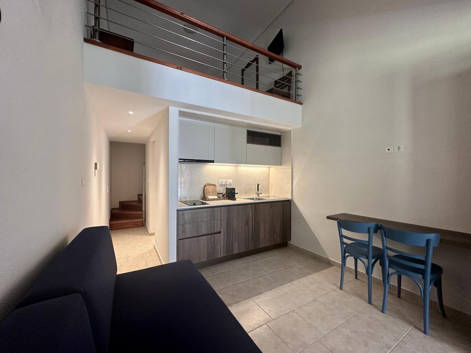 Zouzoulas Filoxenia - Koralia Apartments 米利纳 外观 照片